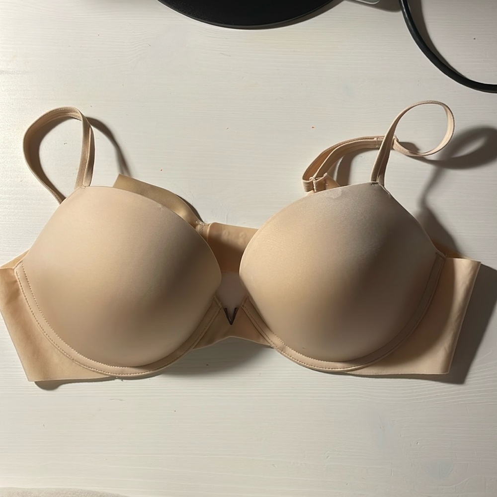 Victoria secret bra size 38b